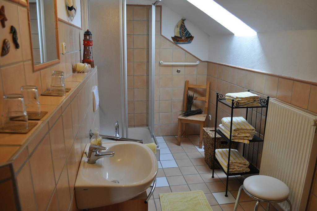Pension Jonas Baar  Room photo